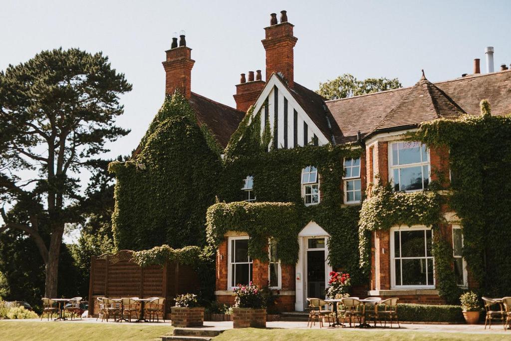 Healing Manor Hotel Grimsby Exterior photo