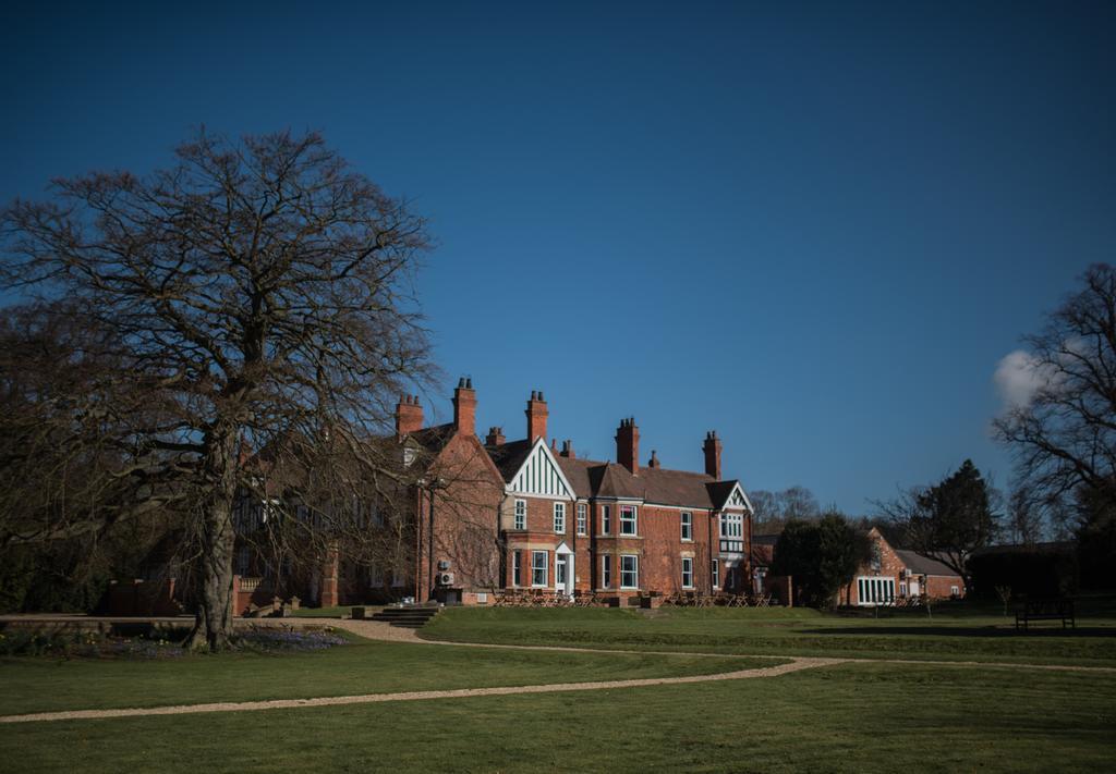 Healing Manor Hotel Grimsby Exterior photo