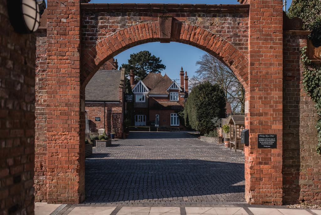 Healing Manor Hotel Grimsby Exterior photo