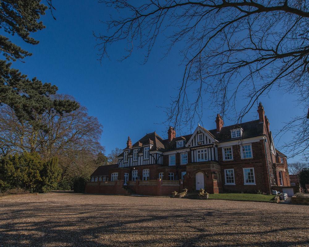 Healing Manor Hotel Grimsby Exterior photo