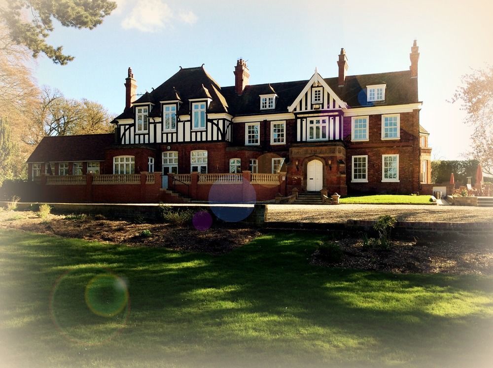 Healing Manor Hotel Grimsby Exterior photo